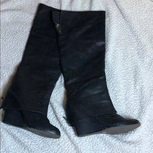 Wedge Boots 7W